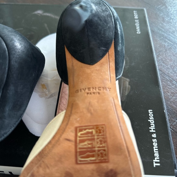 Givenchy Two-Toned Sandals with Gold Shark Tooth Lock - Picture 10 of 10